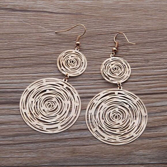 Gold Fashion Large and Small Rose Vortex Wafer Earrings Gorgeous  Light Earrings - Picture 1 of 2